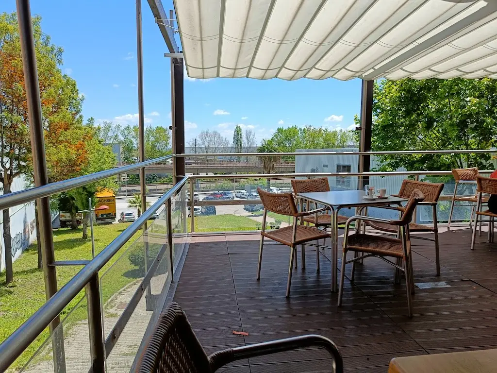 Pedro Ferreira_Quiosque 115_Forte da Casa_reseña