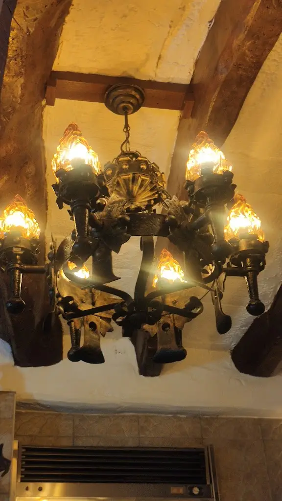 Anna Shulyak dos Santos_O Cantinho dos Grelhados_Malveira_recensione