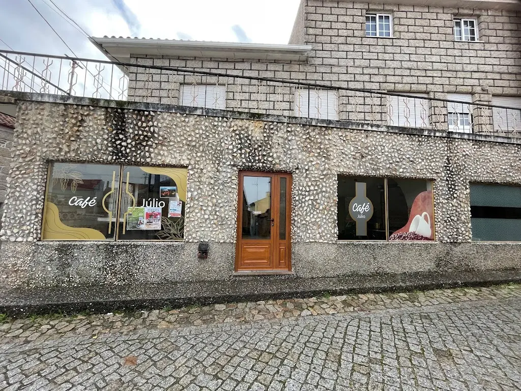 Café Mini-Mercado - Júlio_Miuzela_slider_image_2