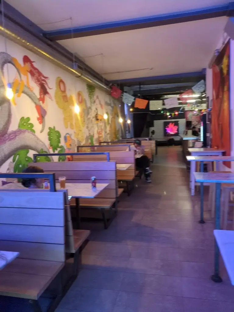 Jonathan Cross_Dois Corvos Marvila Taproom_Marvila_review