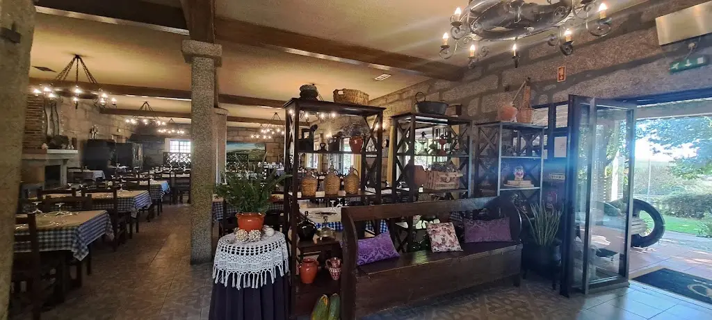 Restaurante Mira Freita_Mizarela_slider_image_3