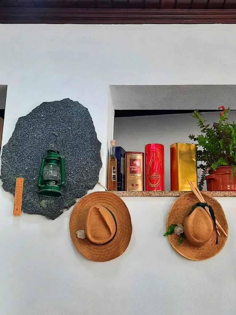 Menu_Misarela Gostos & Temperos, Lda_Mizarela_immagine_8