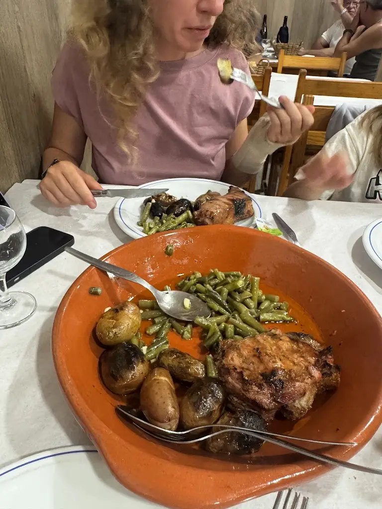 Ruben Oliveira_Santa Ana_Moreira de Rei_review