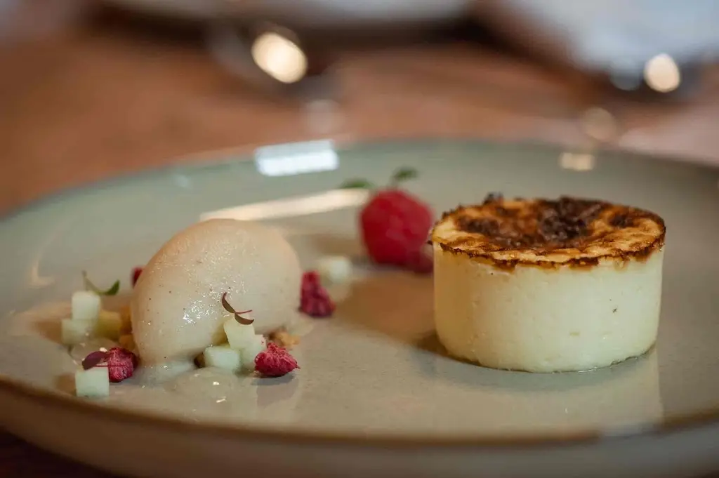 Través_Miragaia_slider_image_3