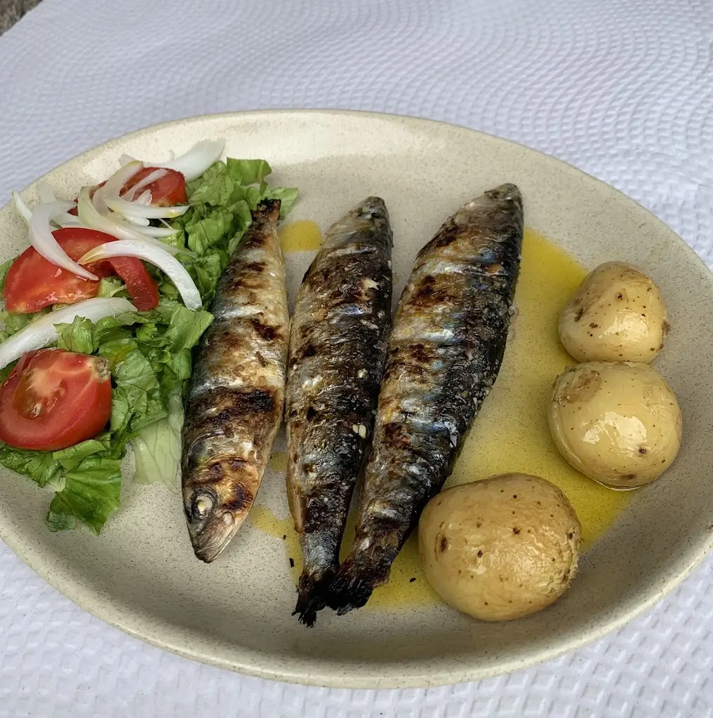 Boris Iglesias_Sobre O Rio_Miragaia_review