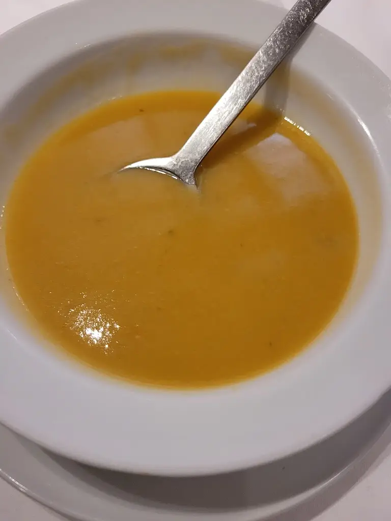 Menu_Restaurante Cova da Velha_Meios_image_7