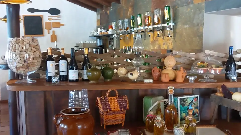 Restaurante Cova da Velha_Meios_slider_image_2