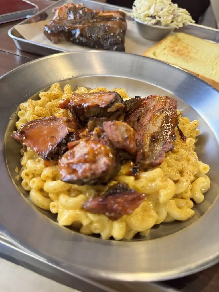 Vache Yessaie_Mimo's Smoke House_Meios_recensione