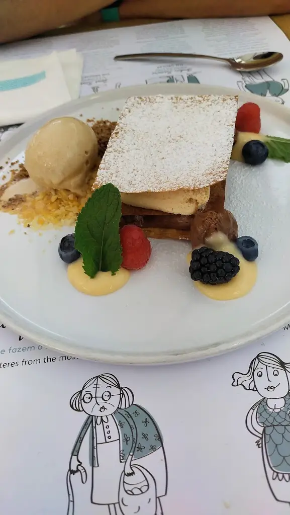 Menu_Restaurante O Bairro_Meios_imagen_7