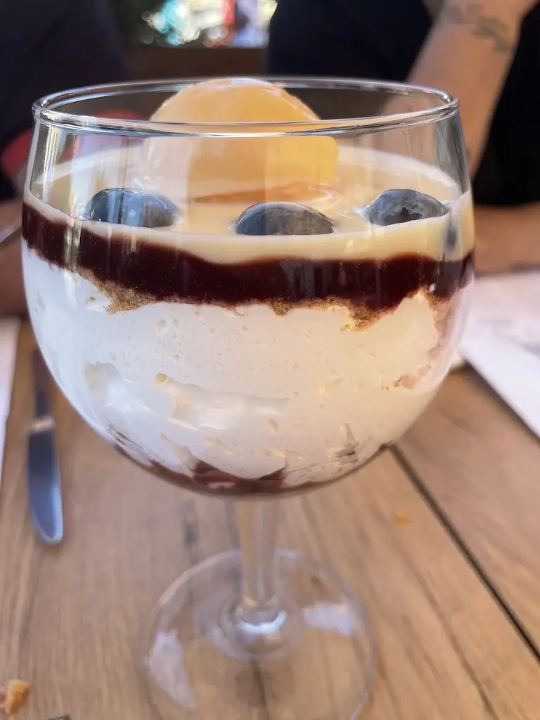 Menu_Restaurante O Bairro_Meios_imagen_9