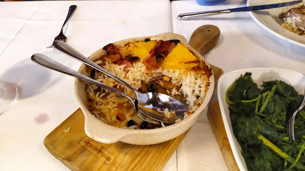 Menu_Casinha Velha_Meios_imagen_4