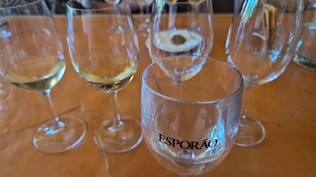 Menu_Herdade do Esporão Restaurant_Meios_immagine_7