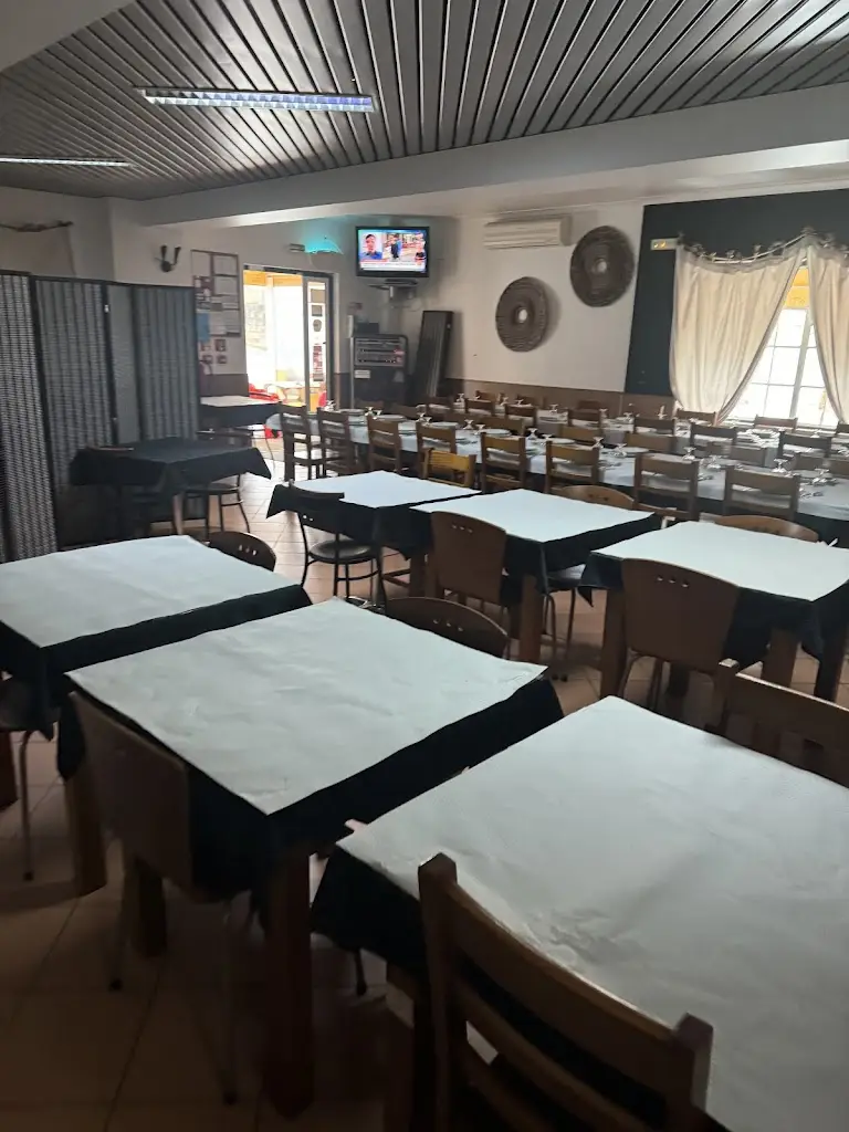 Ольга Євса_Restaurante O Cantinho dos Charutos_Minhocal_recensione