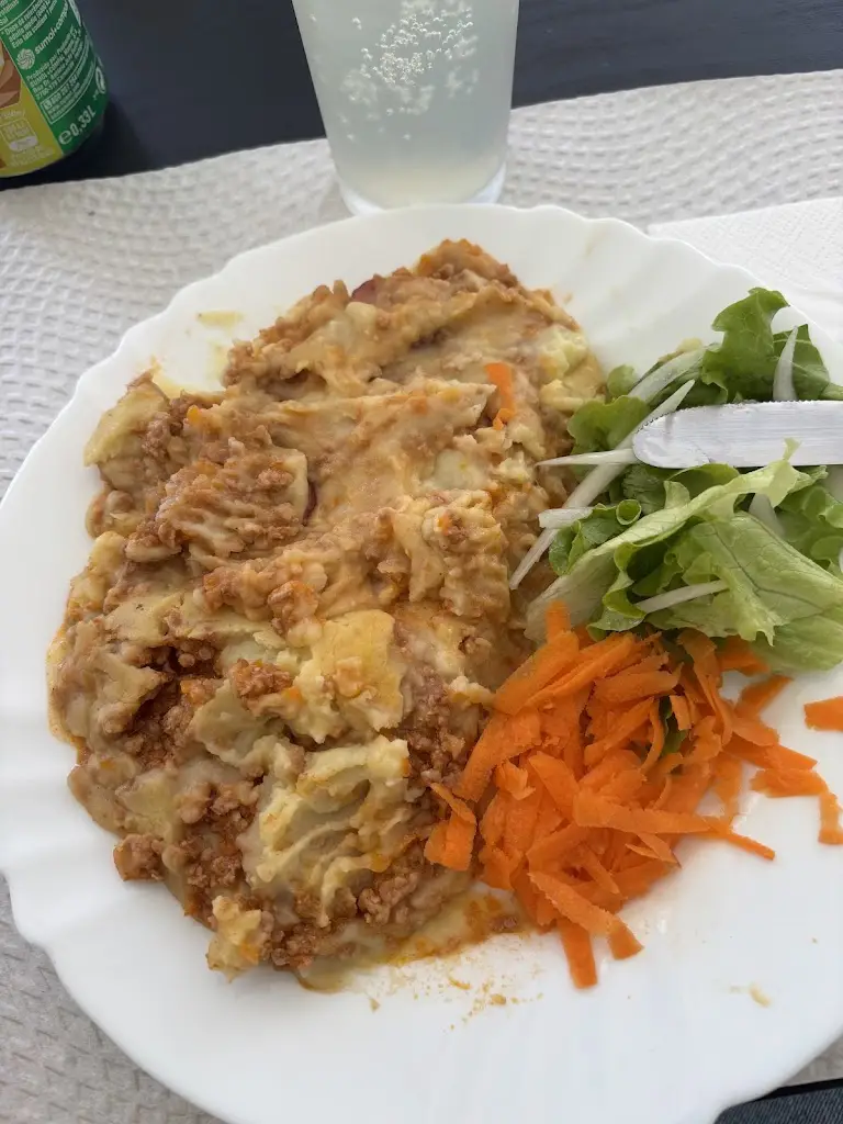 Duda Goli_Peixinho na horta_Minhocal_review