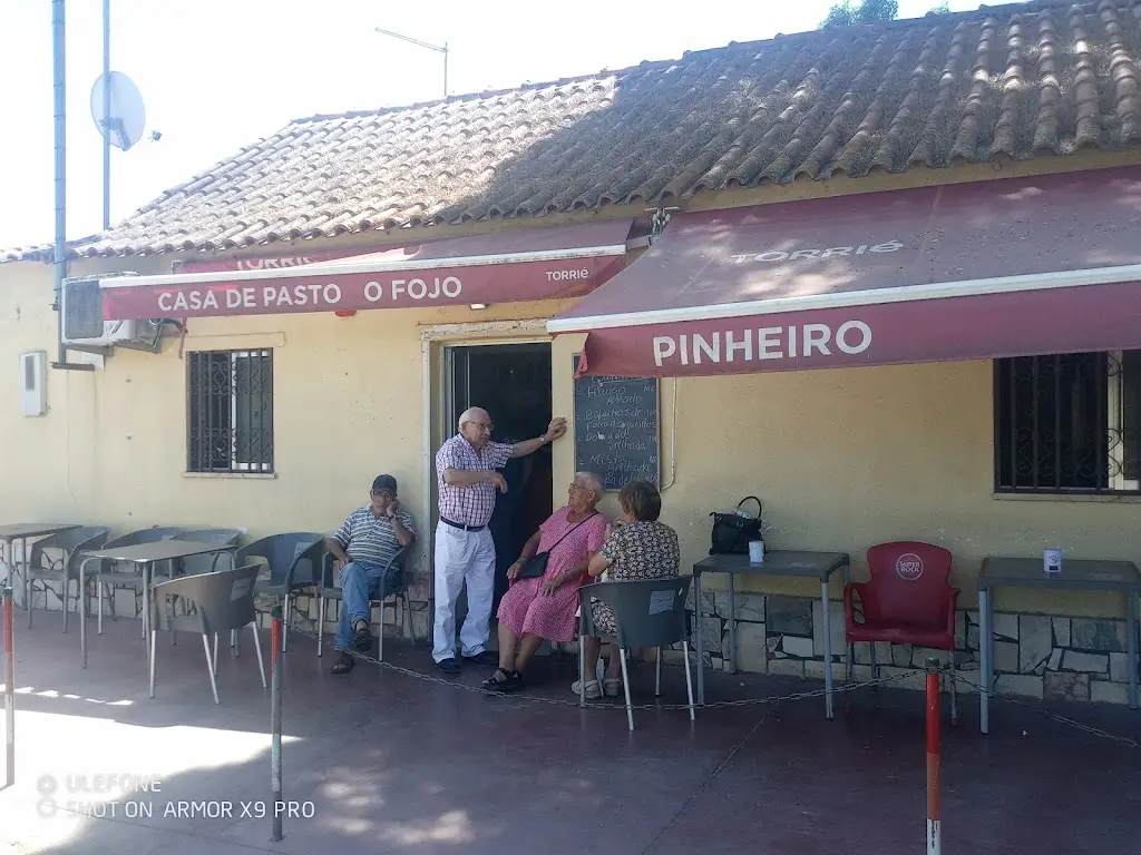 Cafe restaurante O Fojo ristorante a Minhocal