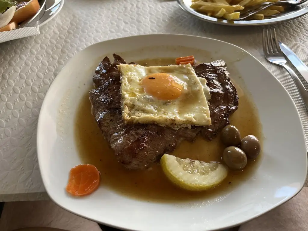 Michael Livertovsky_O Solar do Prego_Montelavar_recensione