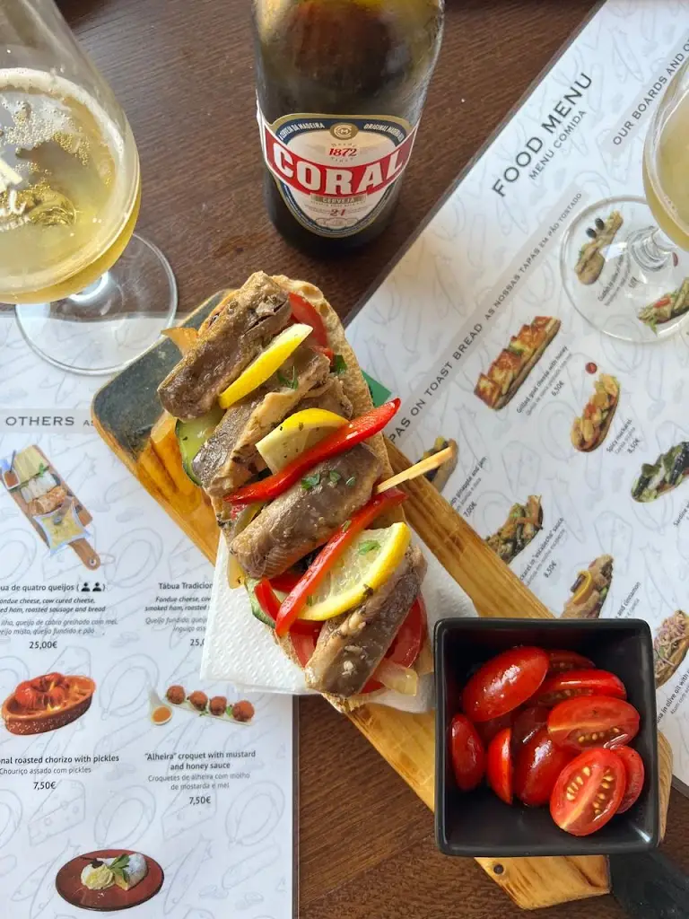 Menu_Binhoteca wine bar_Montelavar_immagine_2