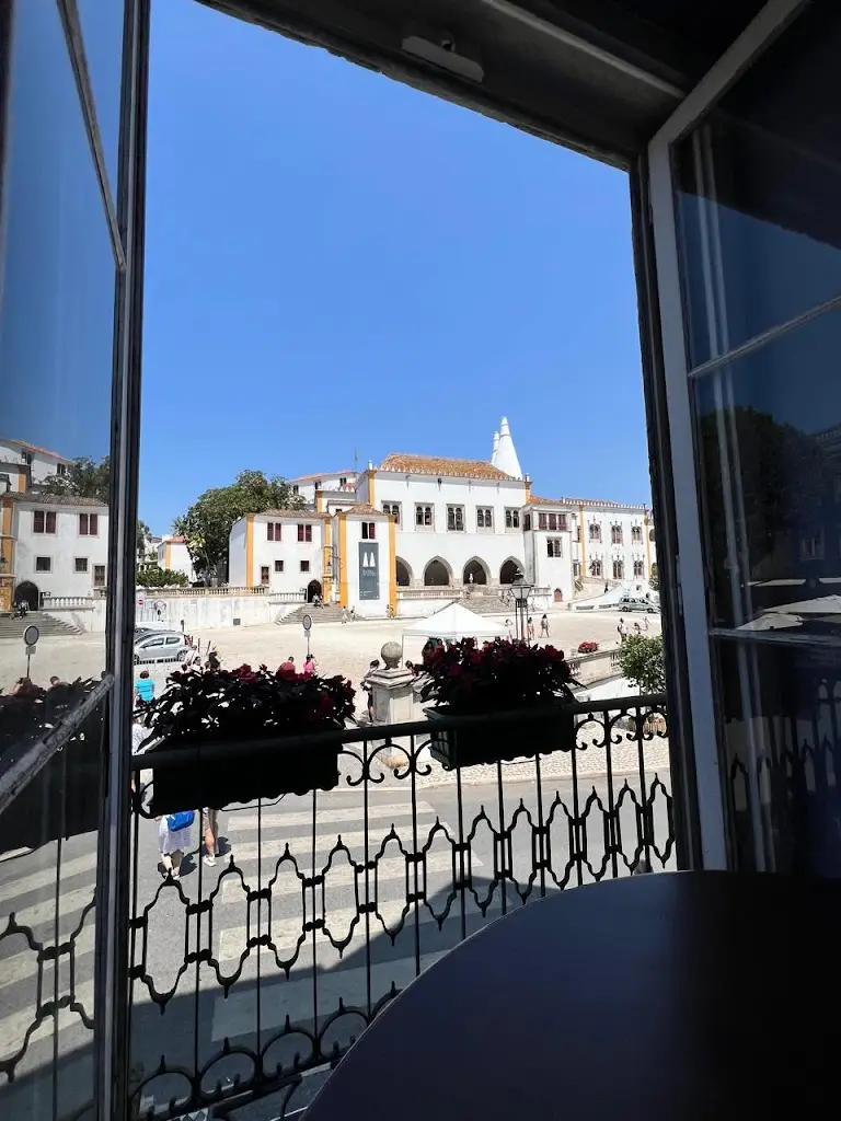 Binhoteca wine bar_Montelavar_slider_image_3