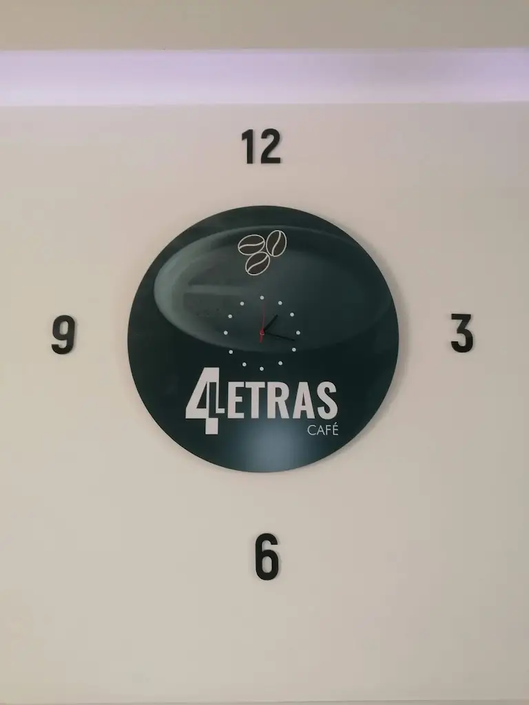 4 Letras Café_Monte Redondo_slider_image_3