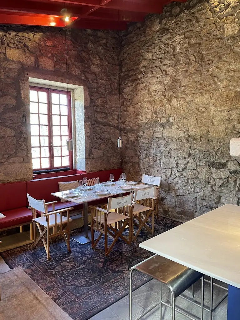 Maria Moledo_Moledo_slider_image_3