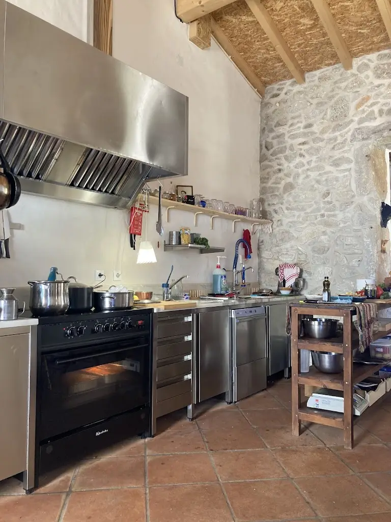 Daniela Roman_O Coberto_Moledo_reseña