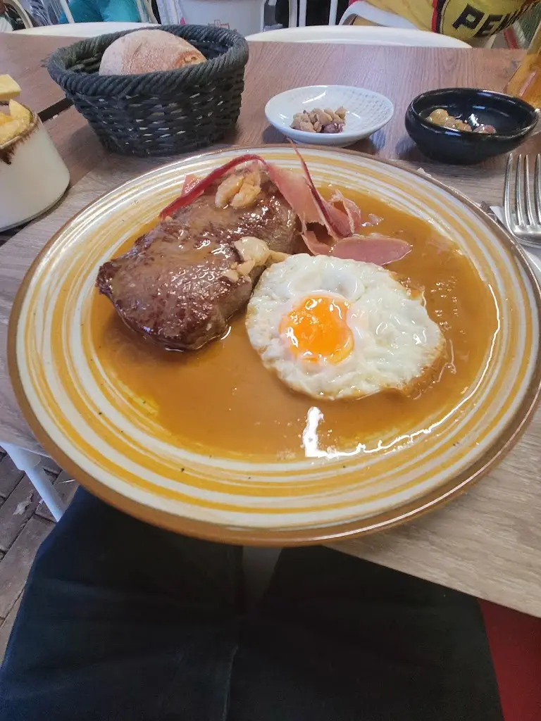 peter sequeira_Dom Macário - Casa de bifes_Monte Abraão_recensione