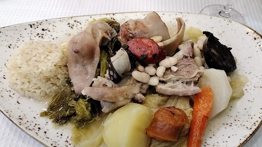 Dom Macário - Casa de bifes_Monte Abraão_slider_image_2