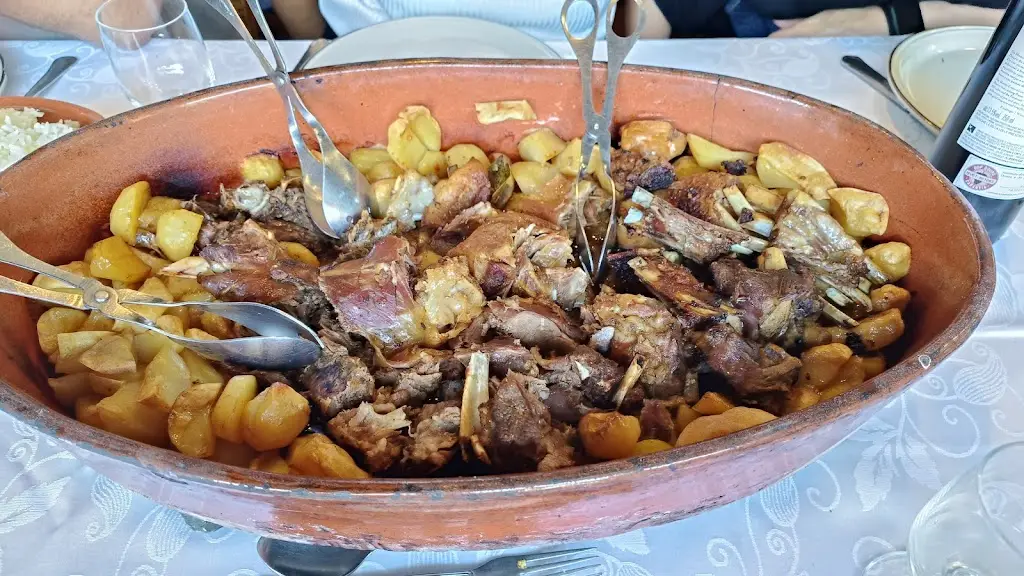 Restaurante do Pedrogão_Arouca_slider_image_3