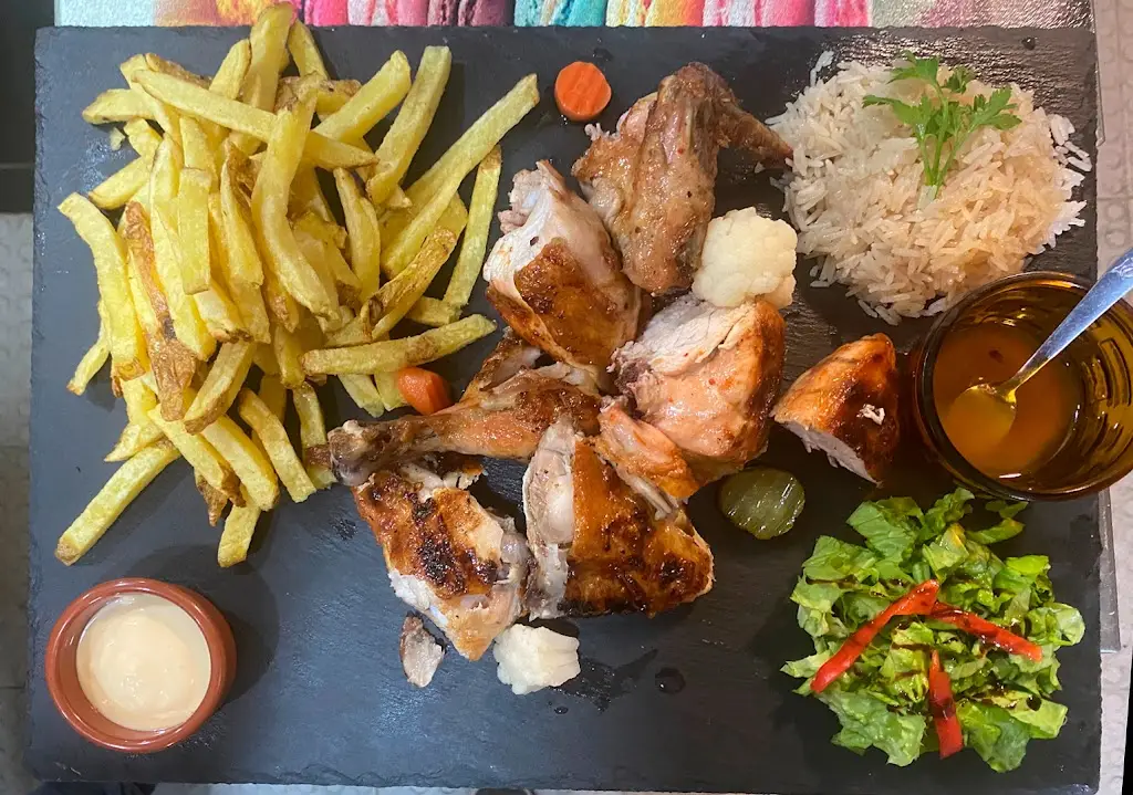 André Hartley_Churrasqueira - Point Do Churrasco_Monte Abraão_reseña