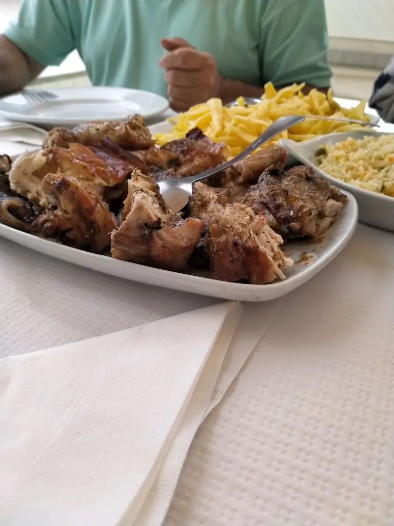 Menu_Churrasqueira Carlitos_Ota_image_1