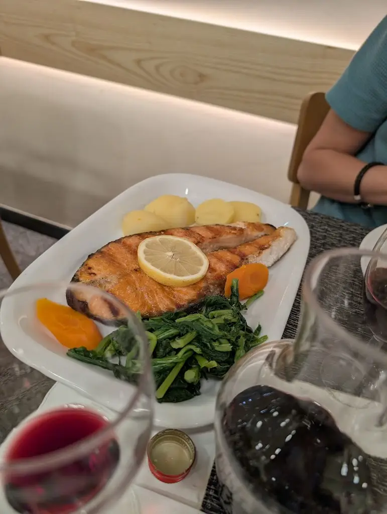 Daniel Solberg (dsol productions)_Delícia de Moscavide_Moscavide_review