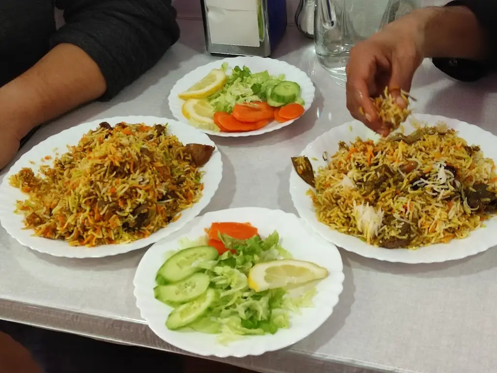 Matri Vandar & Indian Halal Restaurant_Moscavide_slider_image_1