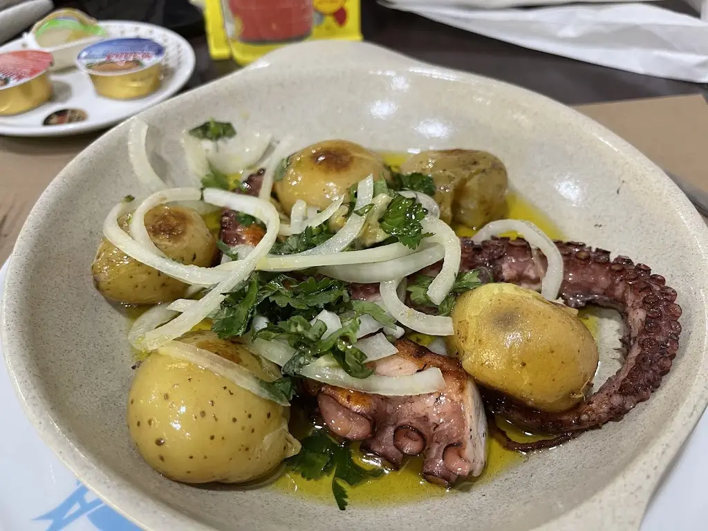 Hung-Minh Le_Segredos da Terra_Moscavide_recensione