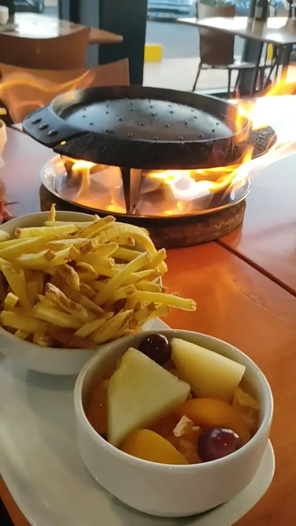 O Fondue_Palhais_slider_image_2