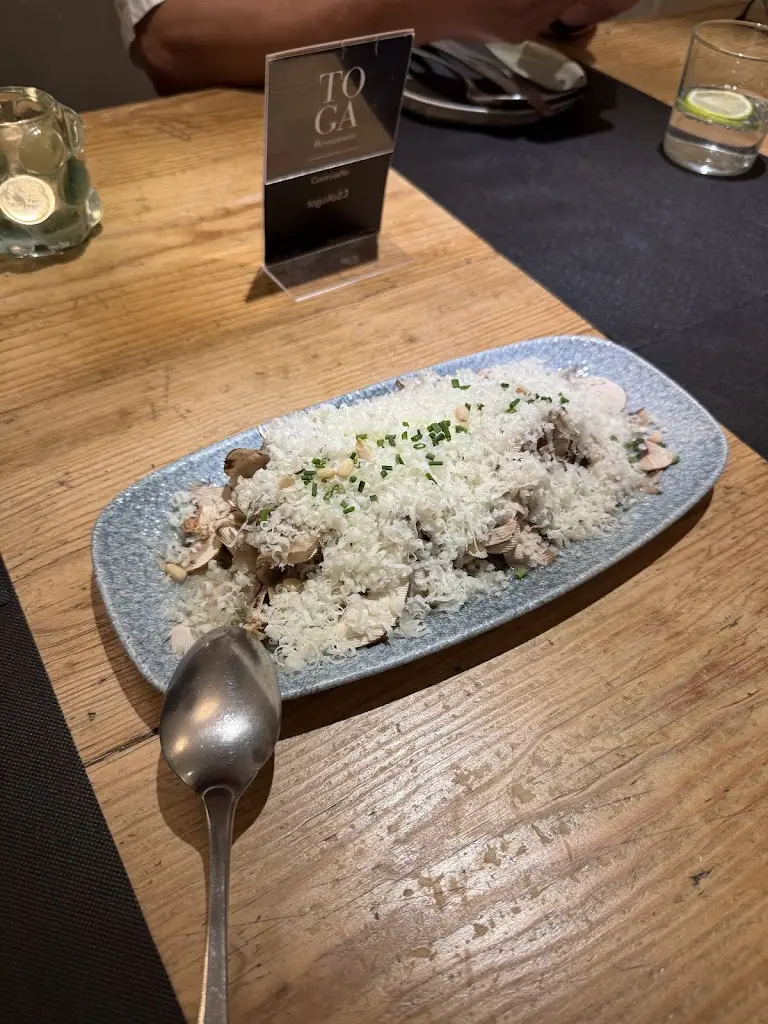 filipe oliveira_À Mesa_Odivelas_review