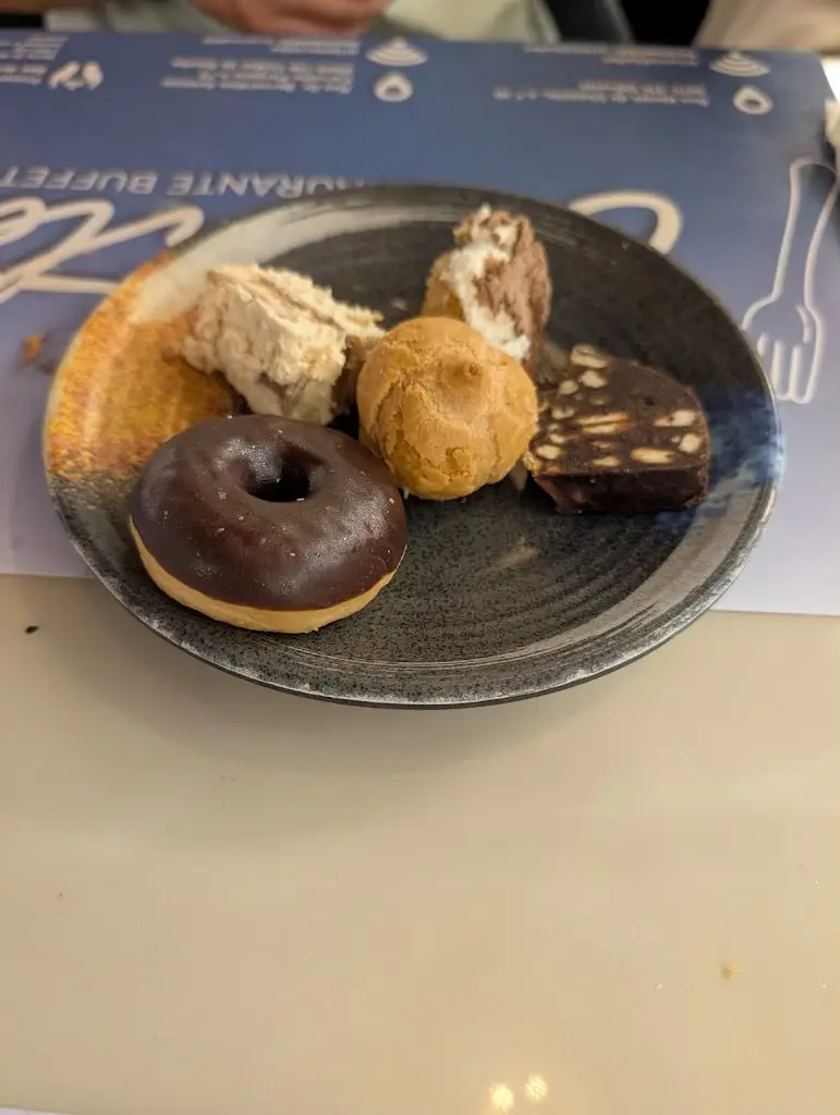 shiyi liu_Oriente_Odivelas_review