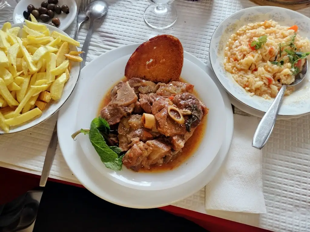 Vera Duarte_Folha de Louro_Olival de Basto_recensione