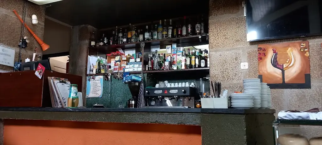 Feral McPeril_Restaurante Mira Neve_Pinhanços_recensione