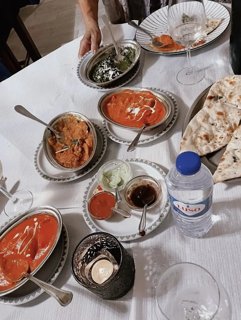 Madalena Girao_Way to India_Paço de Arcos_recensione