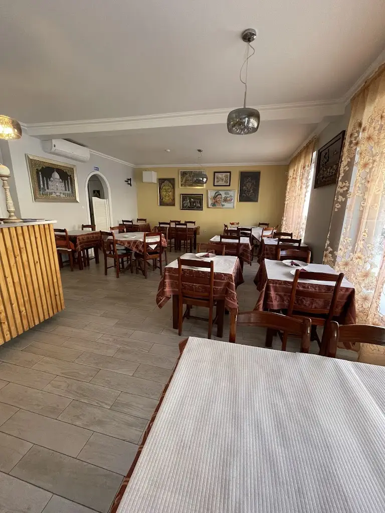 Way to India_Paço de Arcos_slider_image_3