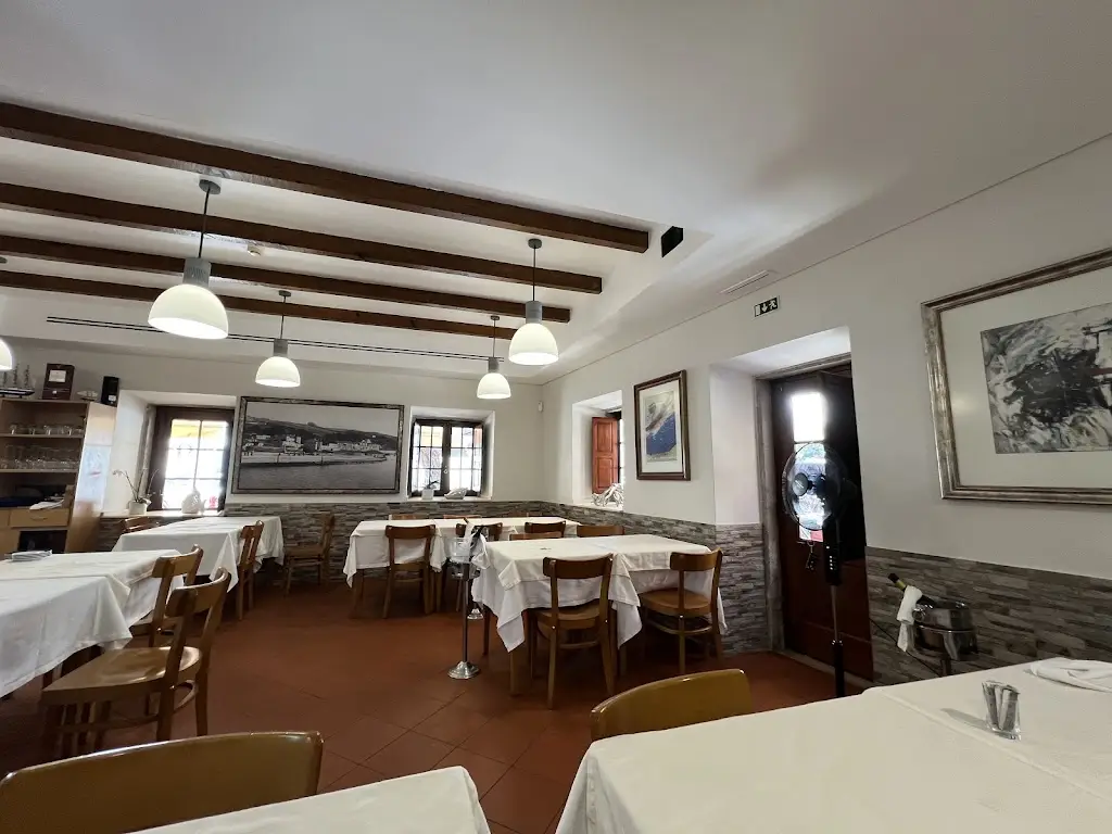 Astrolábio ristorante a Paço de Arcos