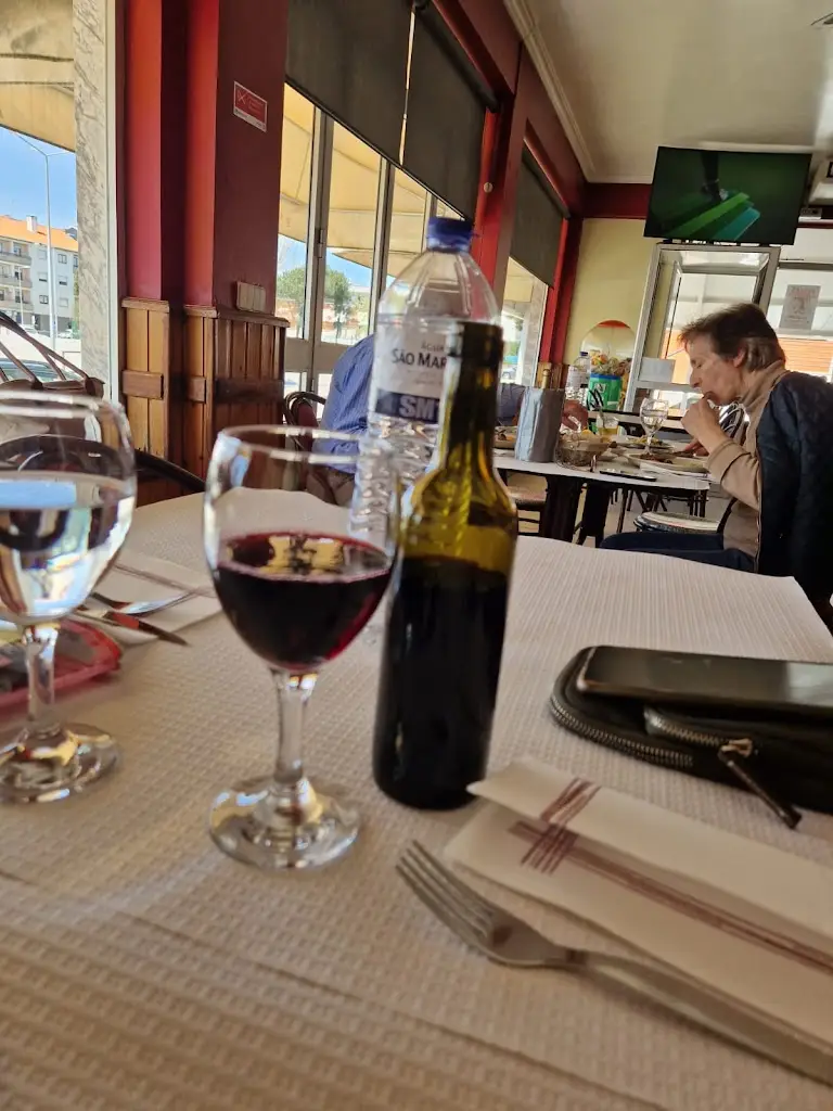 Menu_Lá Fontaine_Pinhel_immagine_2