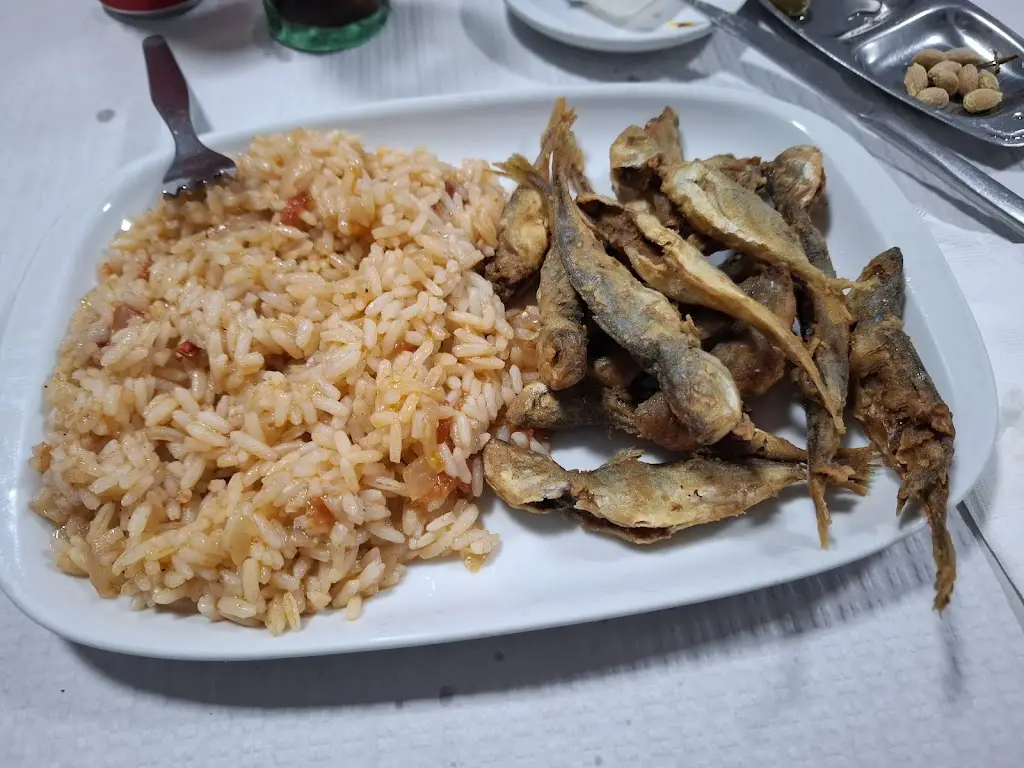 Menu_Lá Fontaine_Pinhel_immagine_3