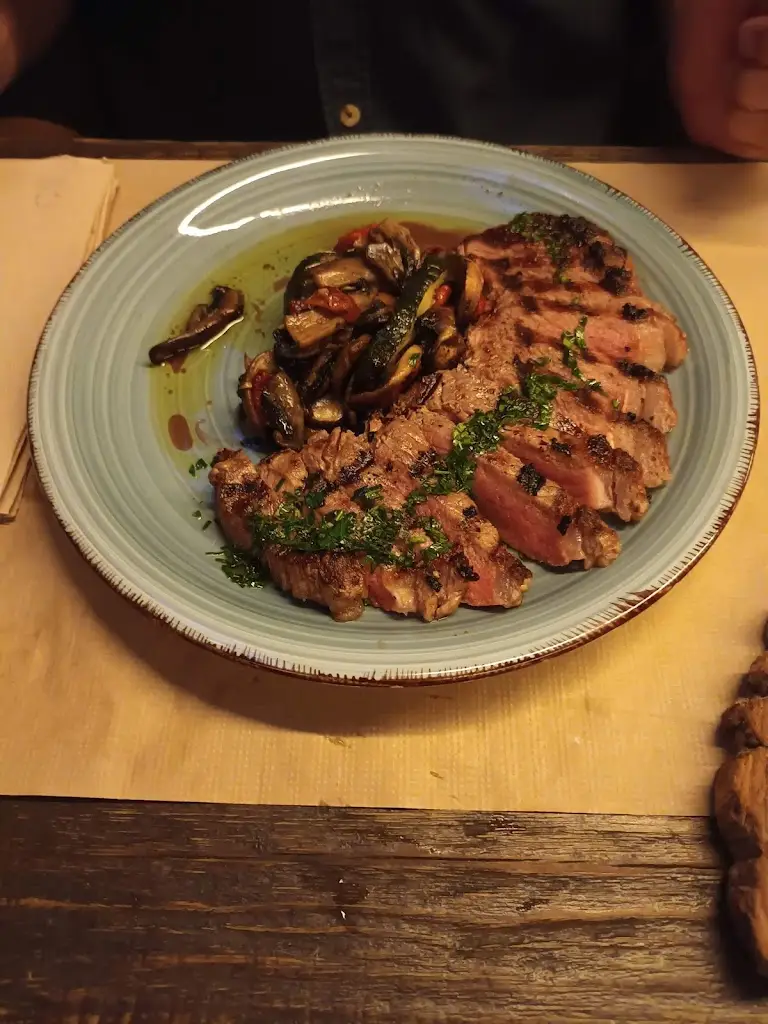 Micaela Almeida_Restaurante Roots_Ponte do Rol_recensione