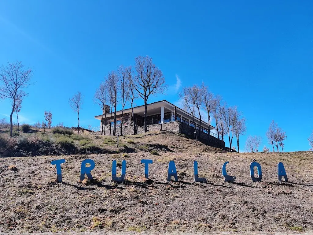 Ricardo Helena_TrutalCôa - Truticultura do Alto Coa_Quadrazais_review