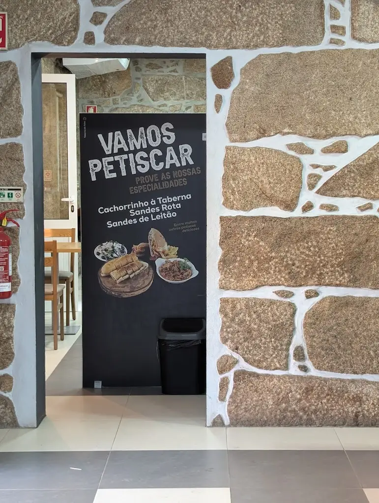J M Ruas_Taberna da Toita_Arouca_review