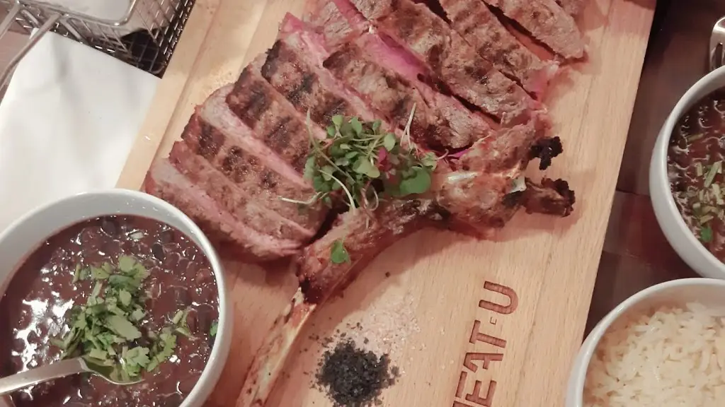 Meat-U_Porto Salvo_slider_image_3