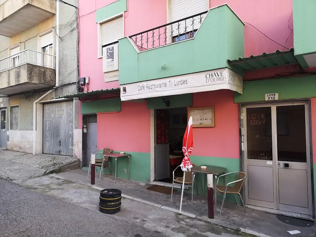 Ti Lurdes restaurante en Pontinha