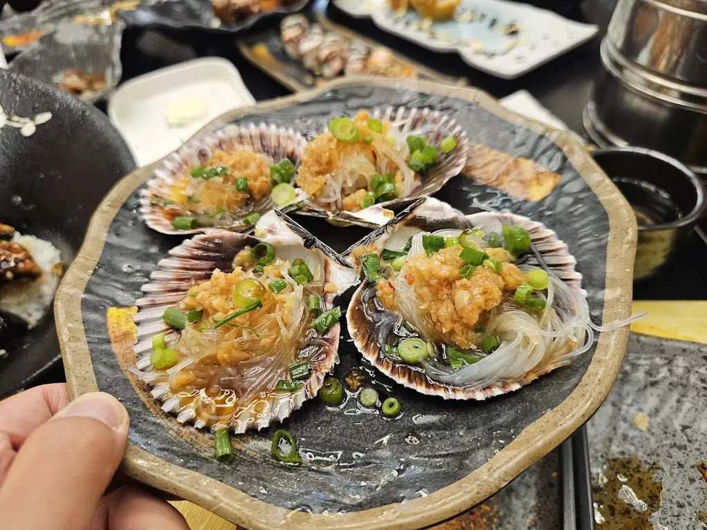 Roberto Zhou_VIVASUSHI_Pontinha_reseña