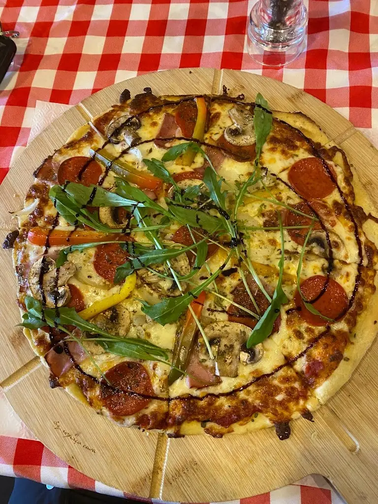 Aviva Furman_La Cosa Nostra nos Prazeres_Prazeres_review